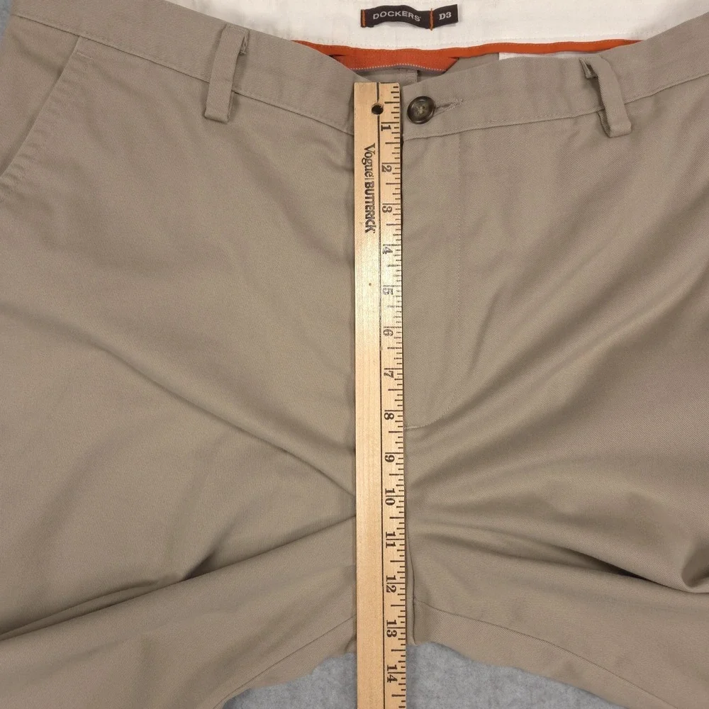 Dockers D3 Mens 38x29 Beige Khaki Flat Front Casual Chino Pants School